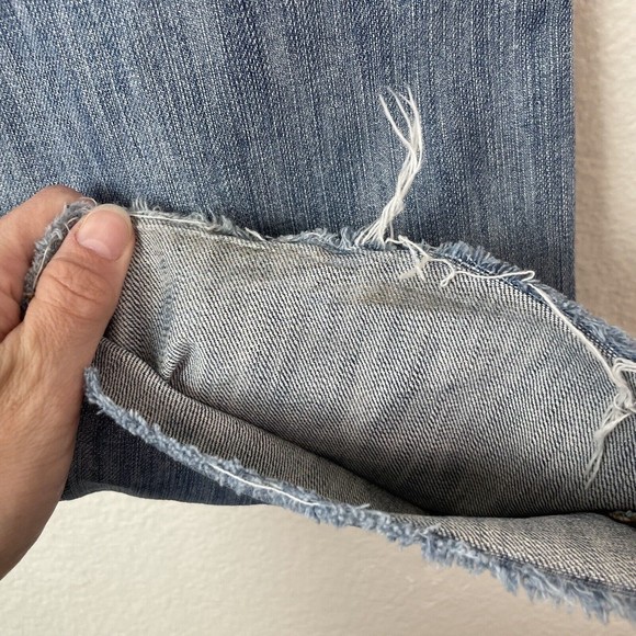 Embroidered Distressed Cutoff Cropped Denim Blue Jeans Low Rise 11 *altered* - Picture 10 of 12